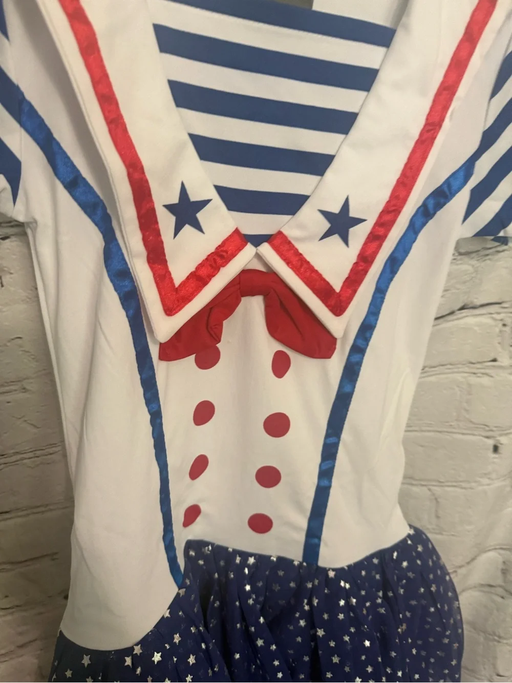 Leg Avenue girls dress
